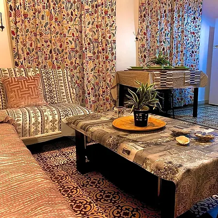 Appartement Violeta With Cozy Balcony
